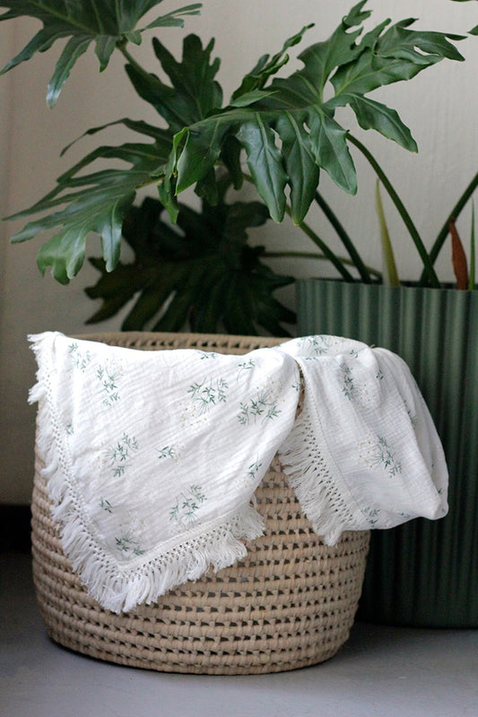 Baby Blanket - White & Yellow Daisies