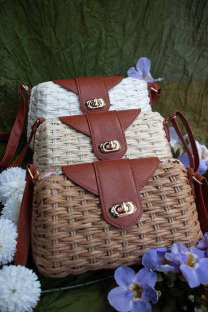 Woven Straw Handbag with Buckle