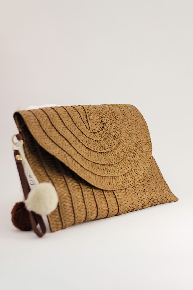 Straw Crossbody Envelope Bag - Brown