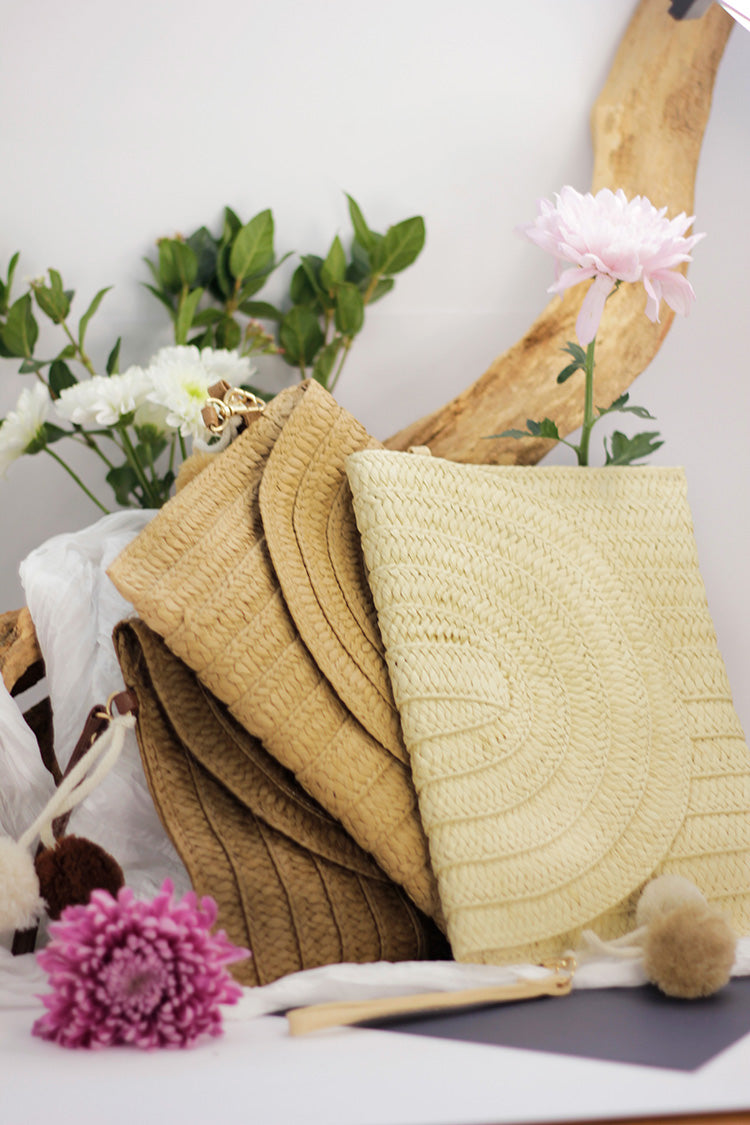 Straw Crossbody Envelope Bag - Cream