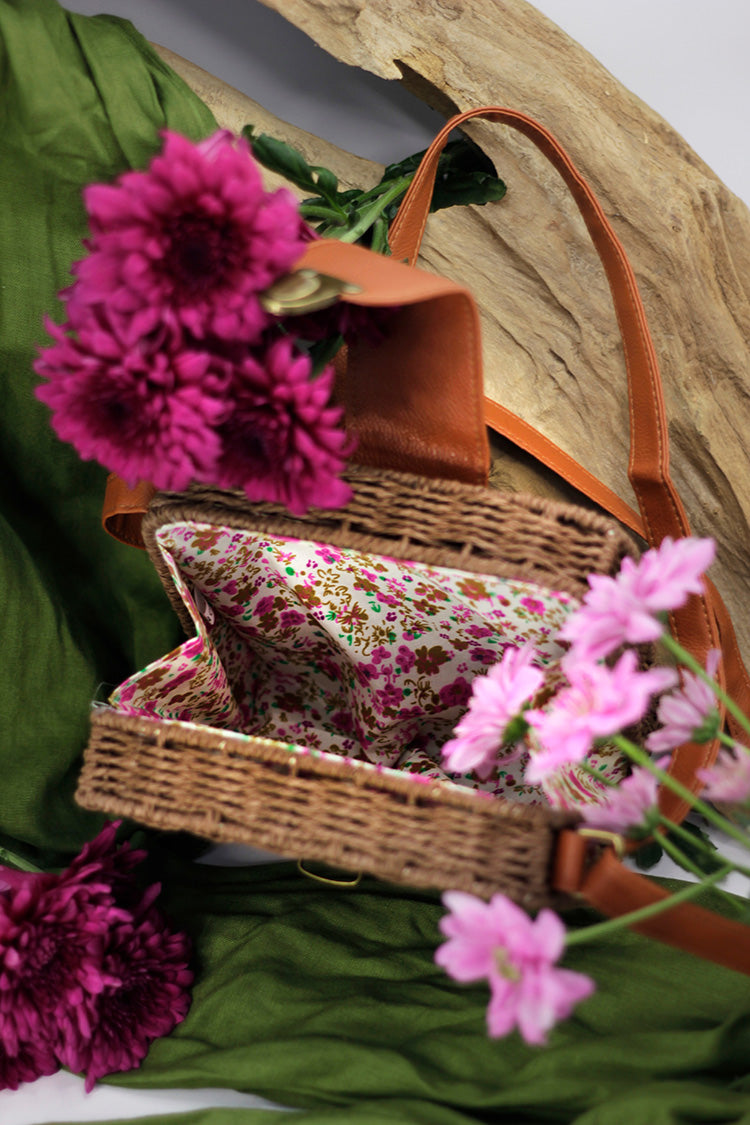 Woven Square Box Bag - Brown